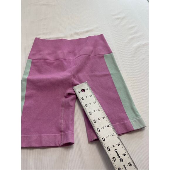 Cream Yoga Workout Tank Top Biker Short 2 Pc Set Size Small - Picture 10 of 14